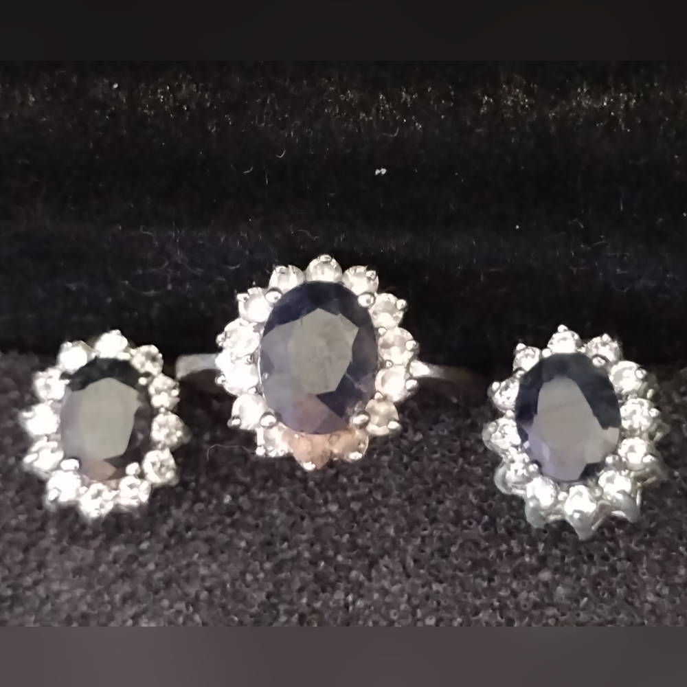 Blue and White Ring with Earrings Set Size 6 Used Condition Item #023